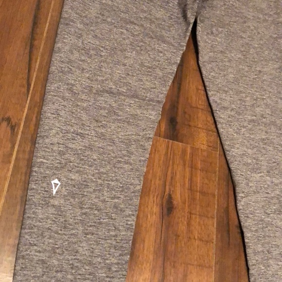 Ivivva Rhytmic Tight - Picture 4 of 5